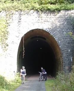 Und es wurde Nacht - Zwei Tunnels auf dem Weg in die Pfalz
